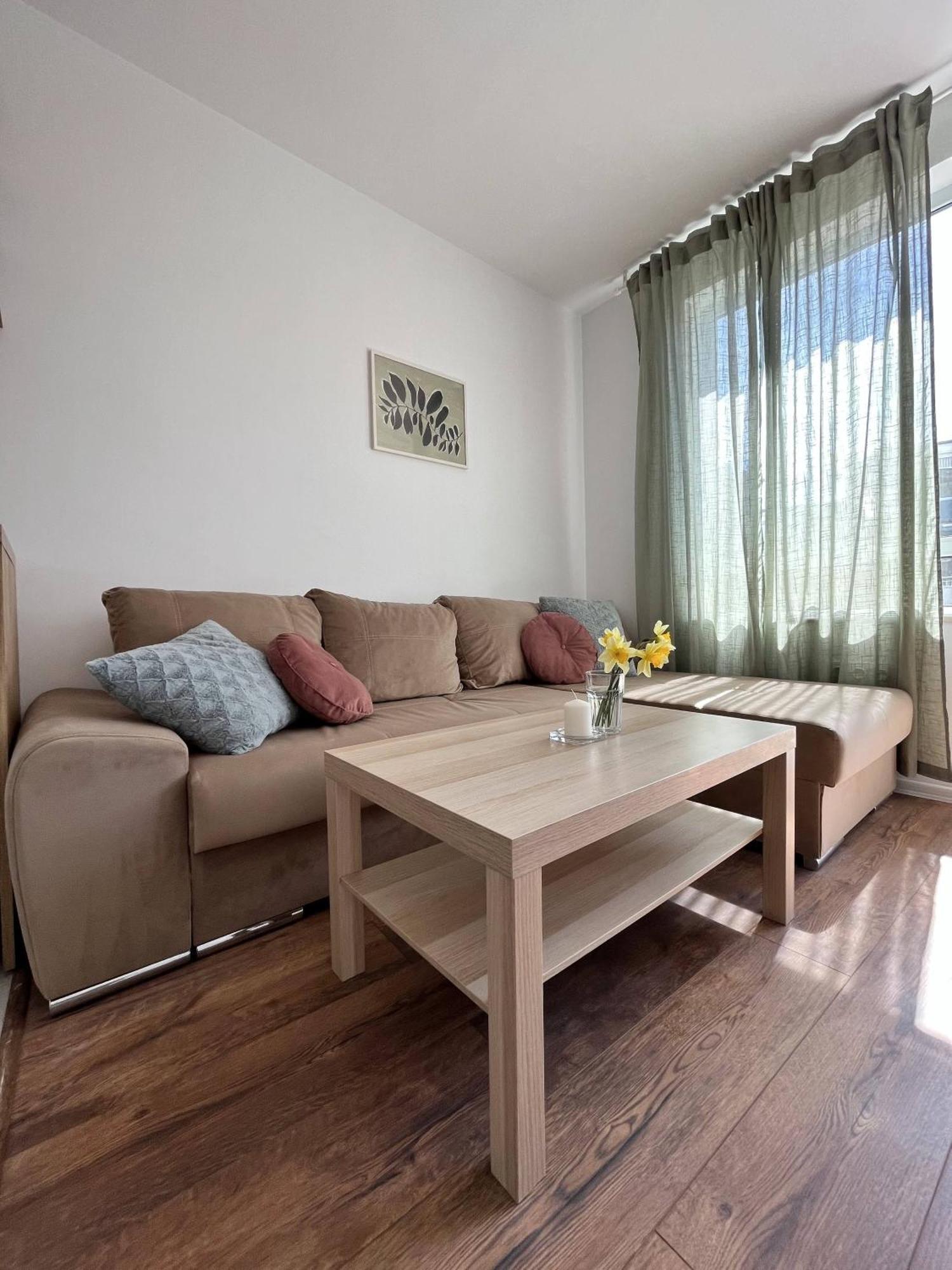 Central Cosy, Fully Renovated 2Bd Near The Cathedral Varna Eksteriør billede